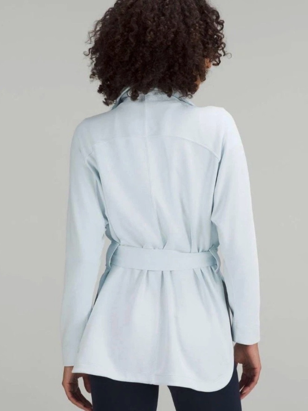 Lululemon Softstreme Belted Wrap - Picture 4 of 4